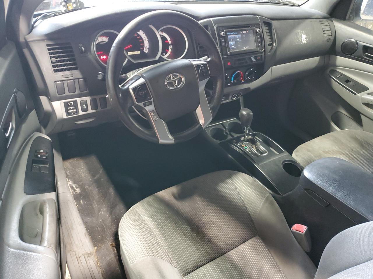 2015 Toyota Tacoma Access Cab VIN: 5TFTX4CN9FX056431 Lot: 81611145