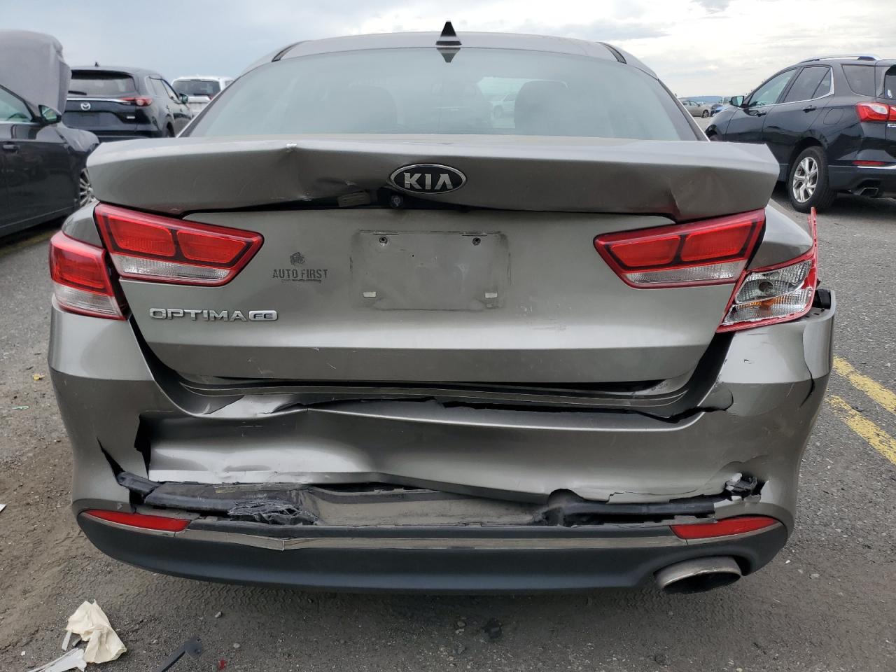 2017 Kia Optima Lx VIN: 5XXGT4L31HG165911 Lot: 81122125