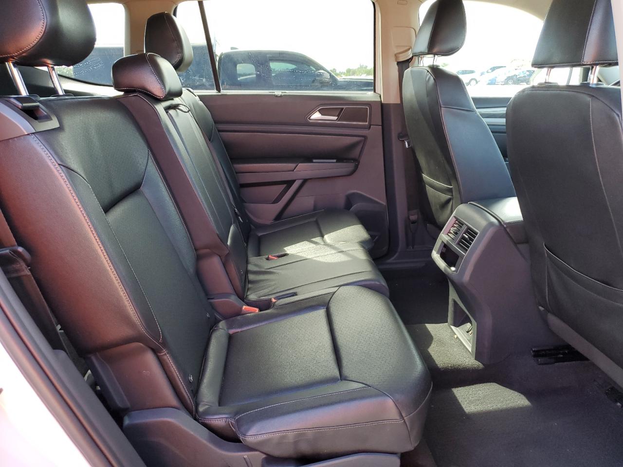 2018 Volkswagen Atlas Se VIN: 1V2DR2CA7JC506107 Lot: 82087765