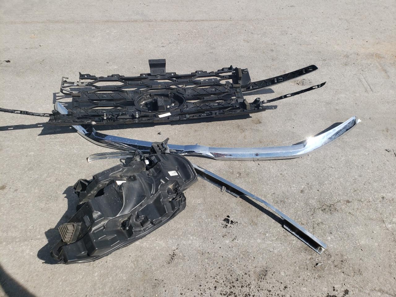 2022 Ford Expedition Limited VIN: 1FMJU2AT3NEA37689 Lot: 81425645