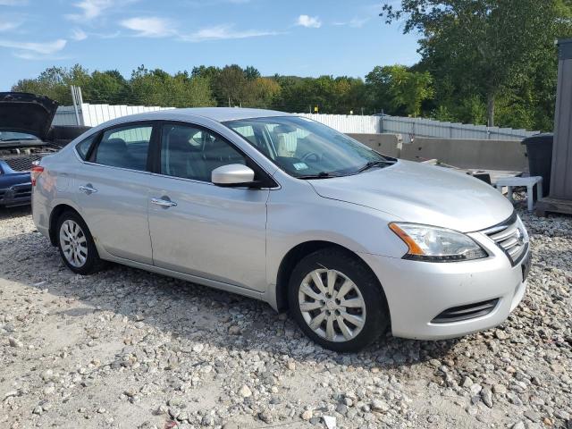 Sedans NISSAN SENTRA 2014 Srebrny