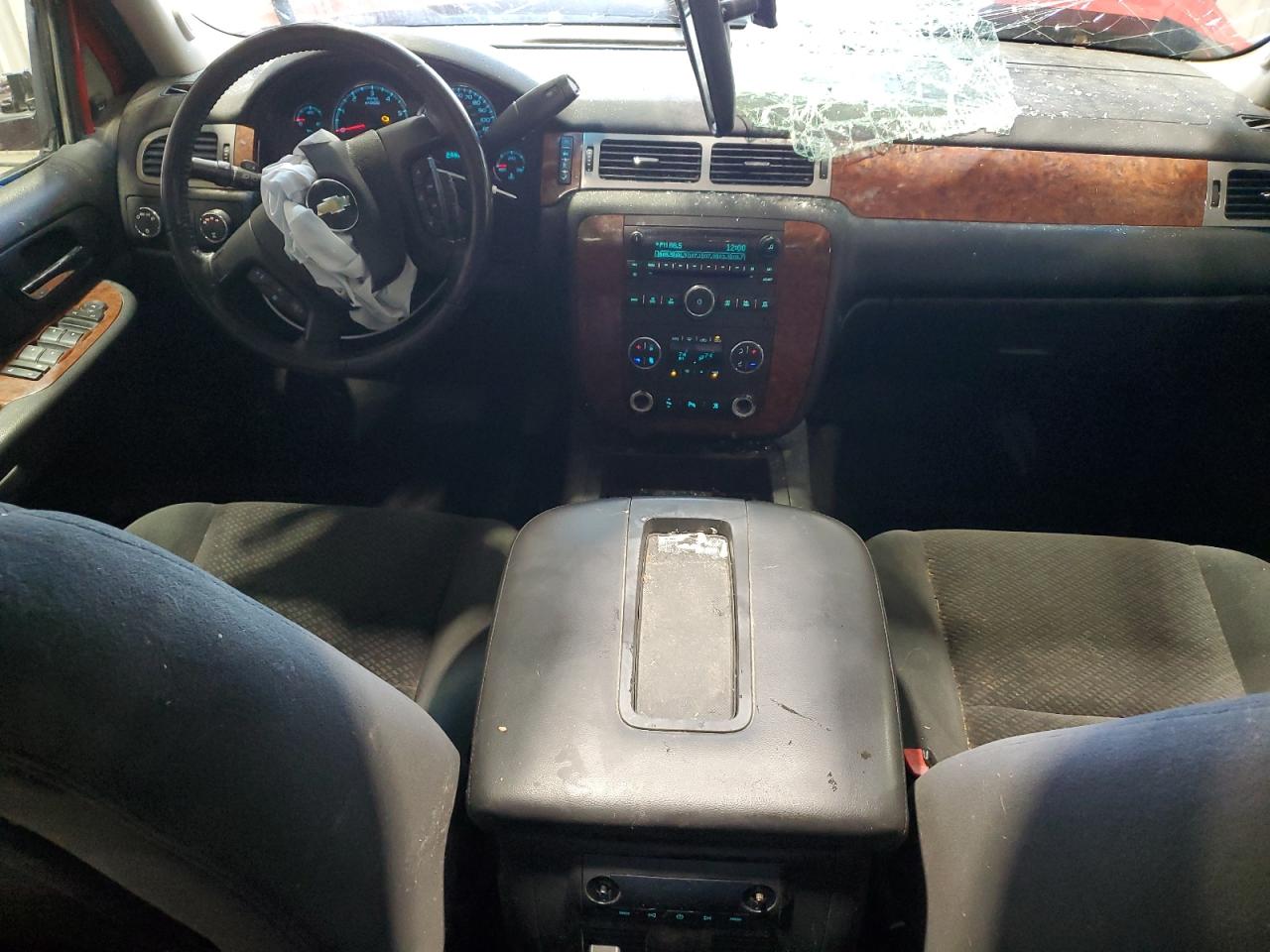 2008 Chevrolet Avalanche K1500 VIN: 3GNFK12358G136687 Lot: 81309595