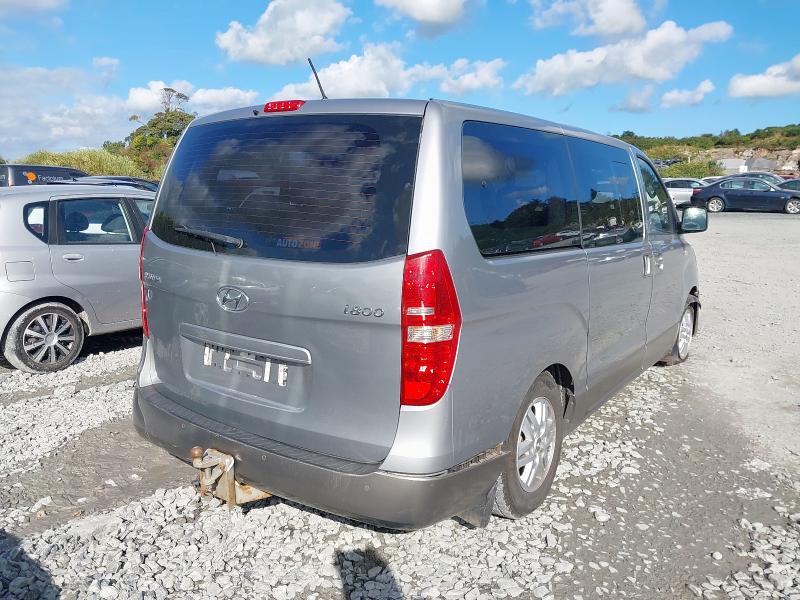 2017 HYUNDAI I800 SE CRDI AUTO 