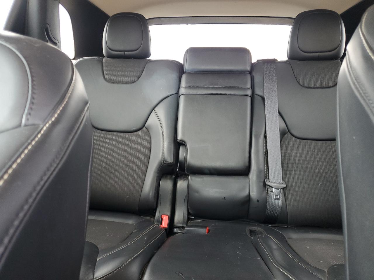 2018 Jeep Cherokee Latitude Plus VIN: 1C4PJMLX6JD547828 Lot: 71494095