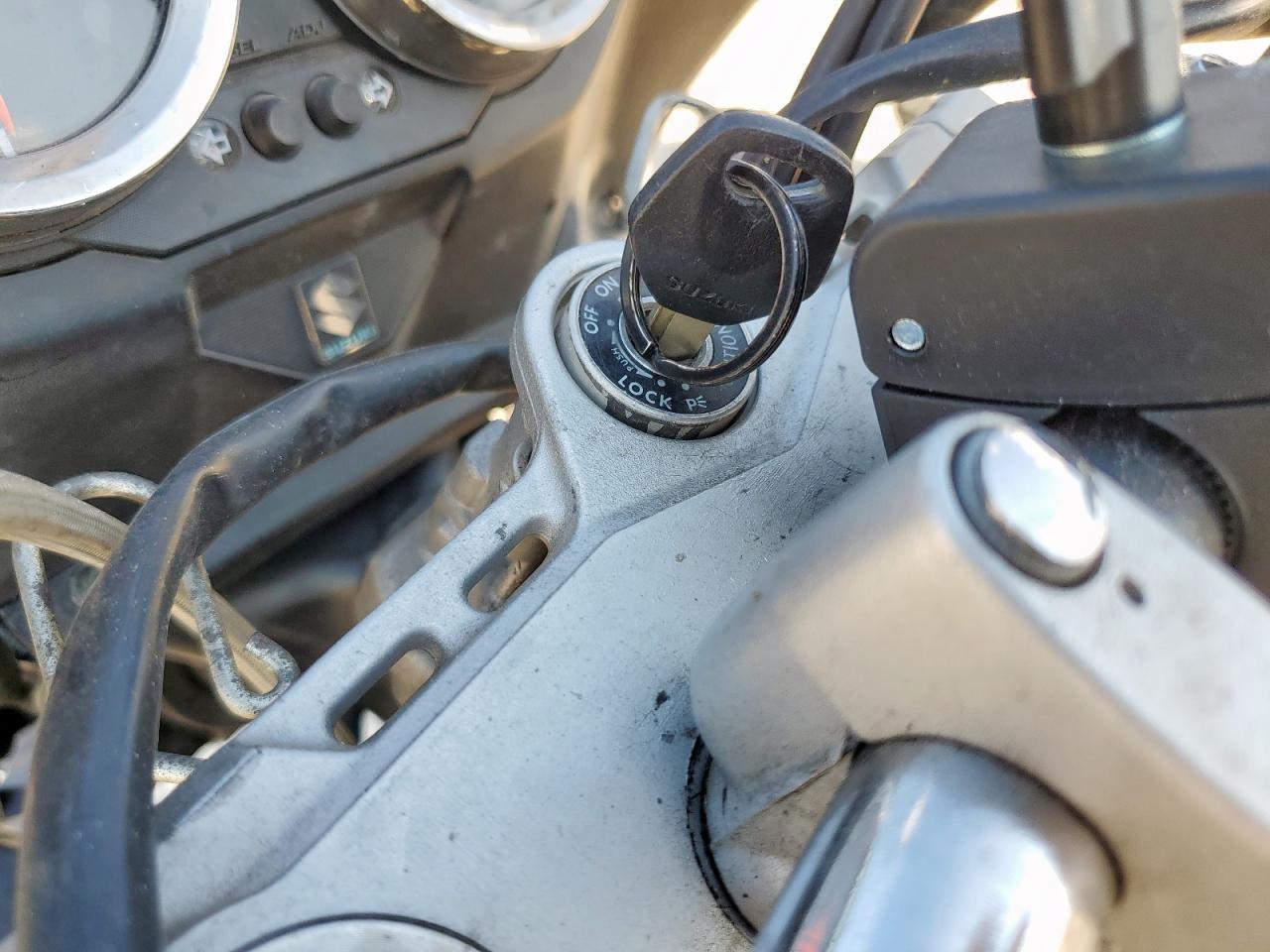 2007 Suzuki Gsf1250 S VIN: JS1GW72A572100079 Lot: 81581255