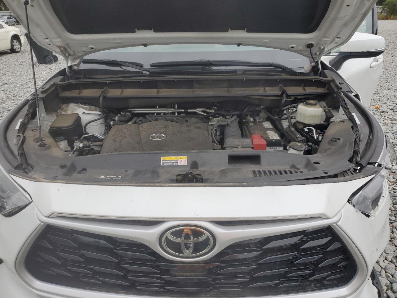 2022 Toyota Highlander Xle VIN: 5TDGZRAH1NS102263 Lot: 84789505