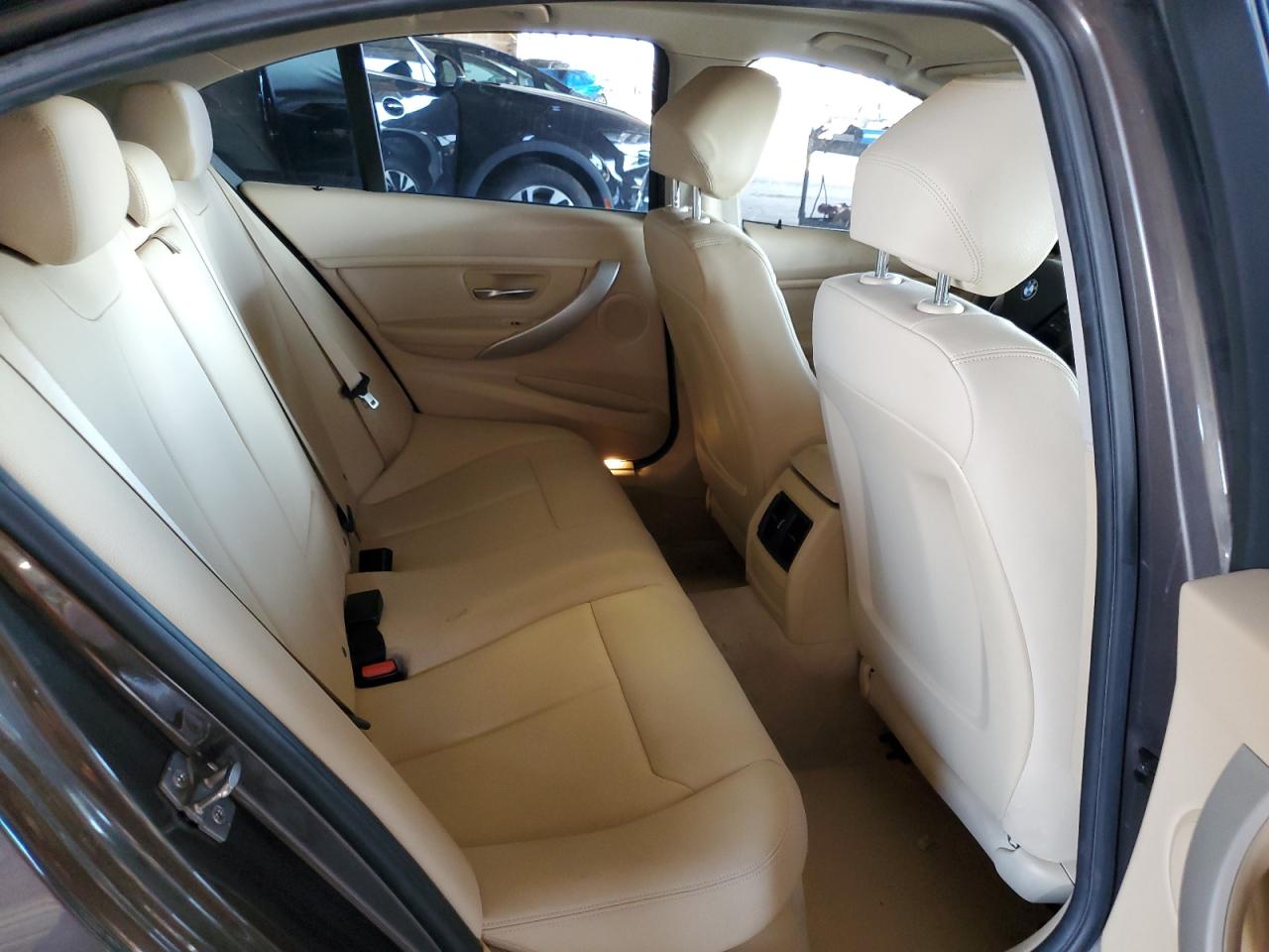 2014 BMW 320 I VIN: WBA3B1C51EK132617 Lot: 83797835