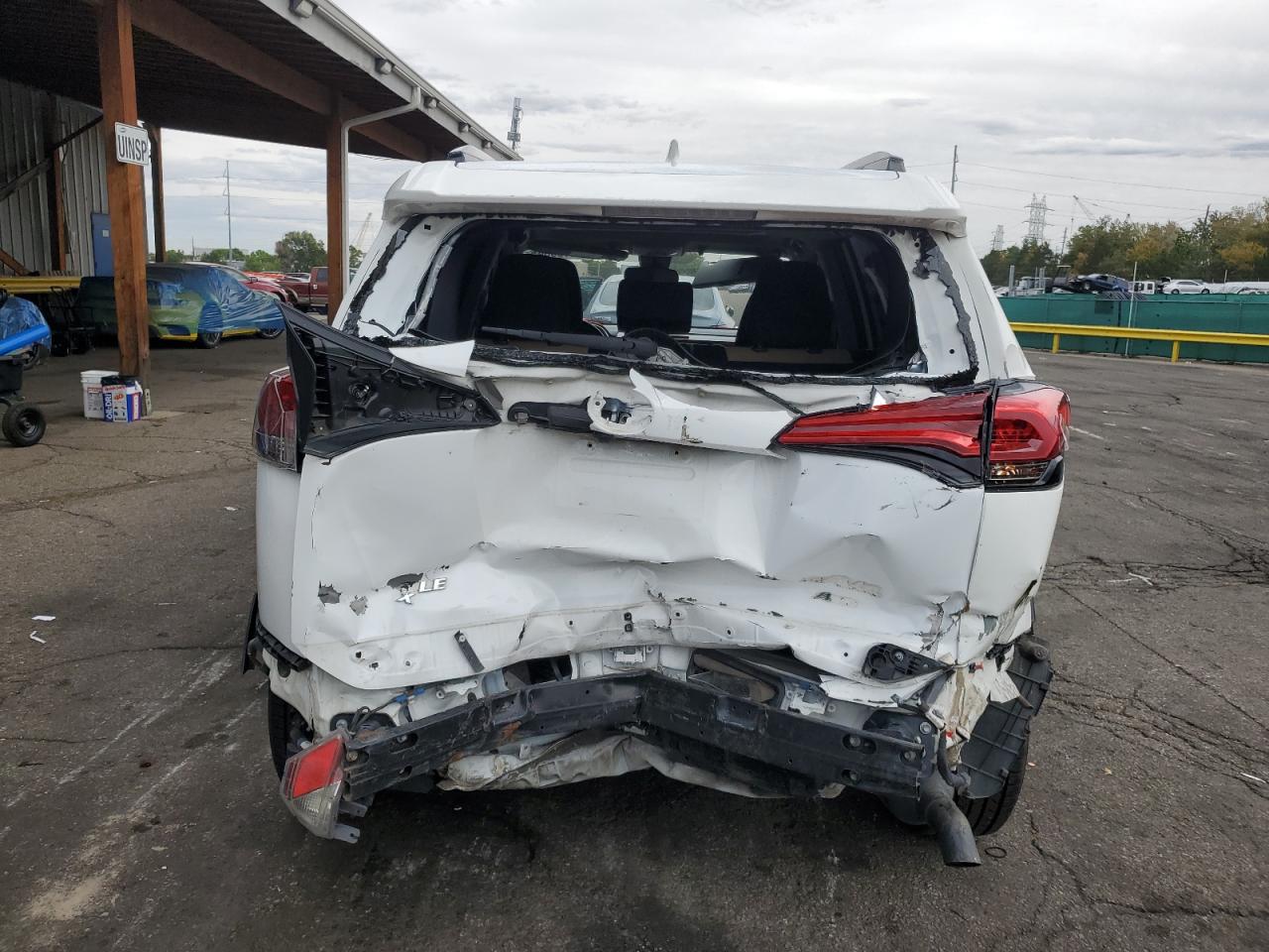 2017 Toyota Rav4 Xle VIN: JTMRFREV4HJ131405 Lot: 82138345