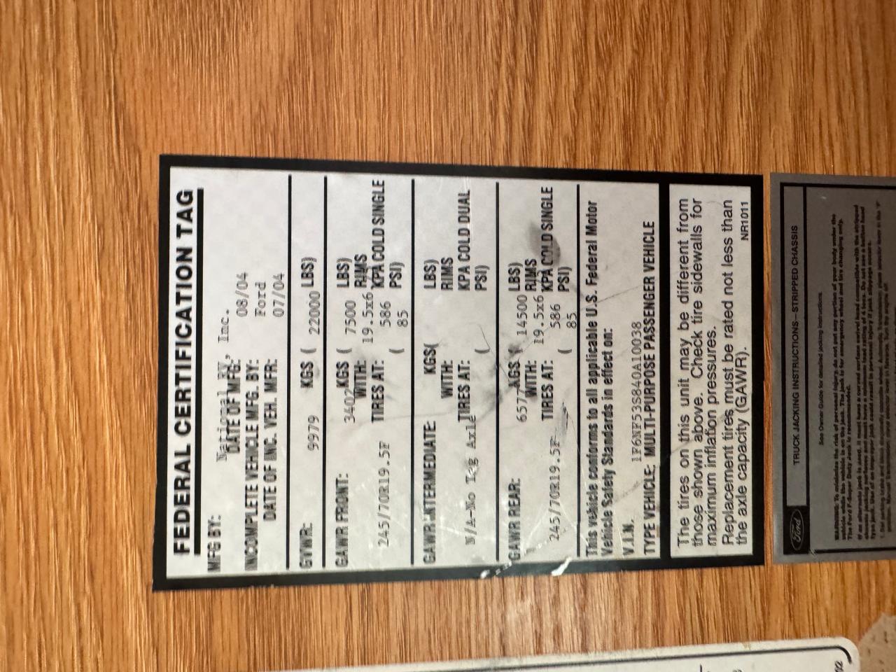 2004 Ford F550 Super Duty Stripped Chassis VIN: 1F6NF53S840A10038 Lot: 80992375