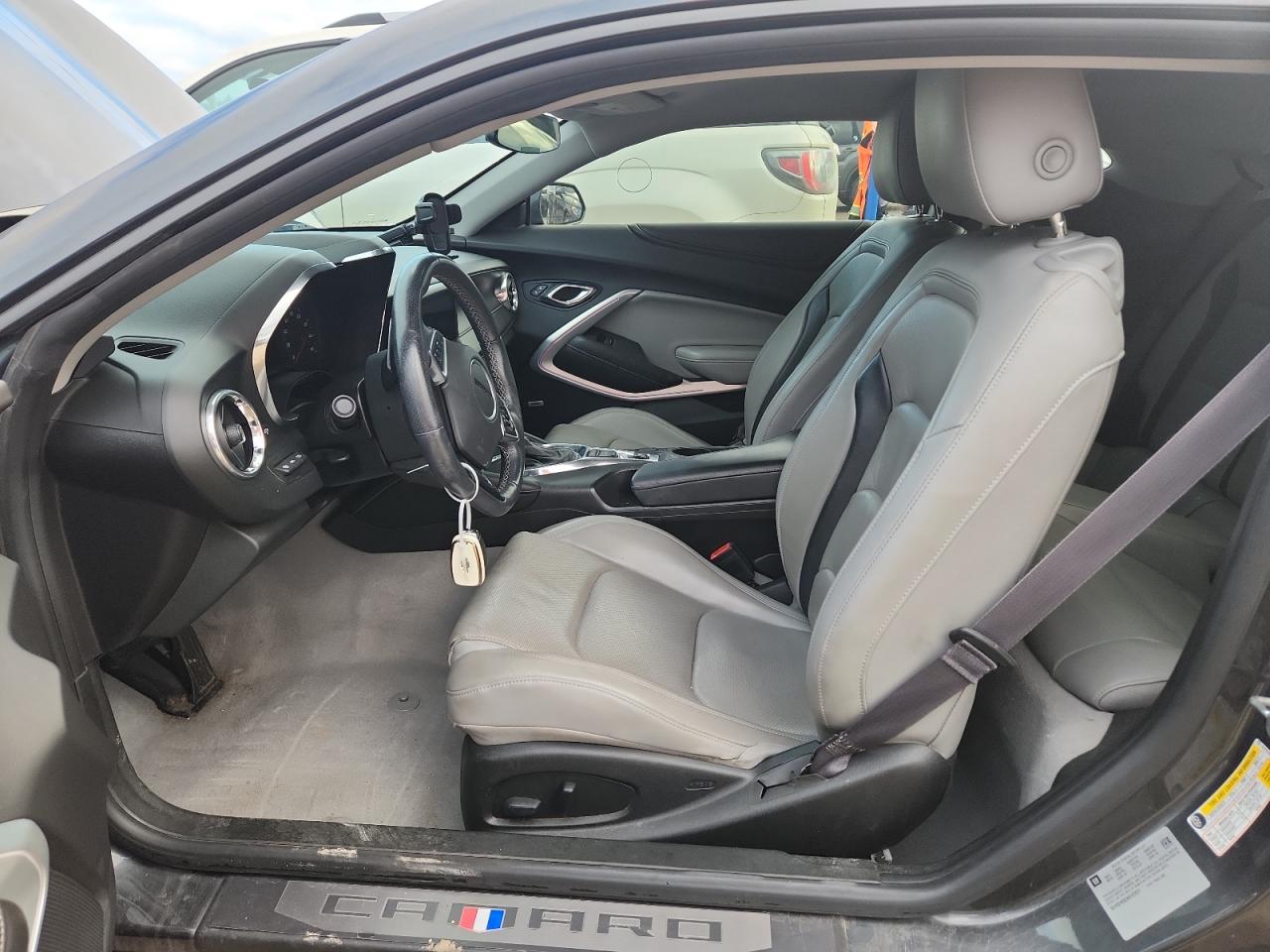 2017 Chevrolet Camaro Lt VIN: 1G1FD1RS2H0107631 Lot: 81309475