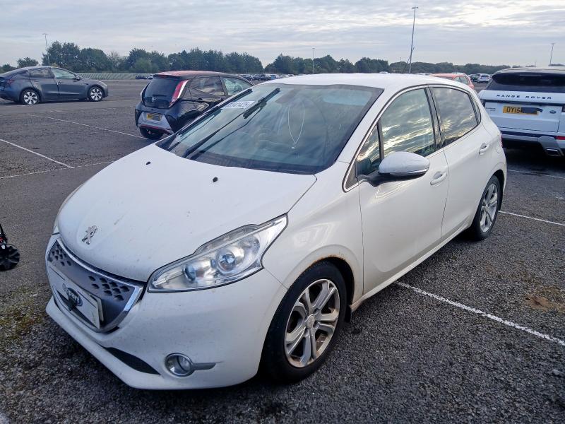 PEUGEOT 208 ALLURE 2013