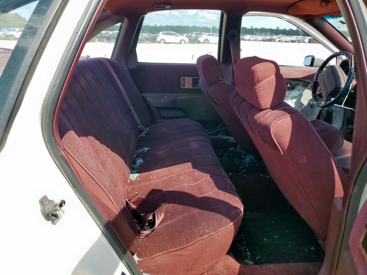 1993 Chevrolet Caprice Classic VIN: 1G1BL53E9PR137649 Lot: 84284925