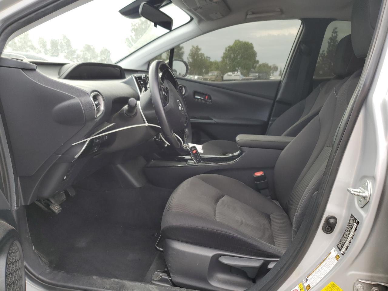 2020 Toyota Prius Prime Le VIN: JTDKARFP6L3146095 Lot: 71059215