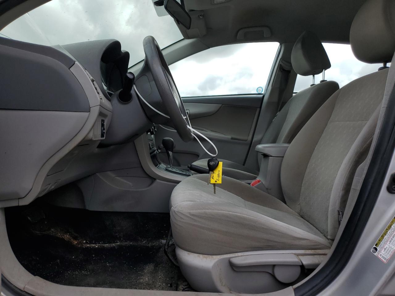 2010 Toyota Corolla Base VIN: 2T1BU4EE6AC469819 Lot: 80842485