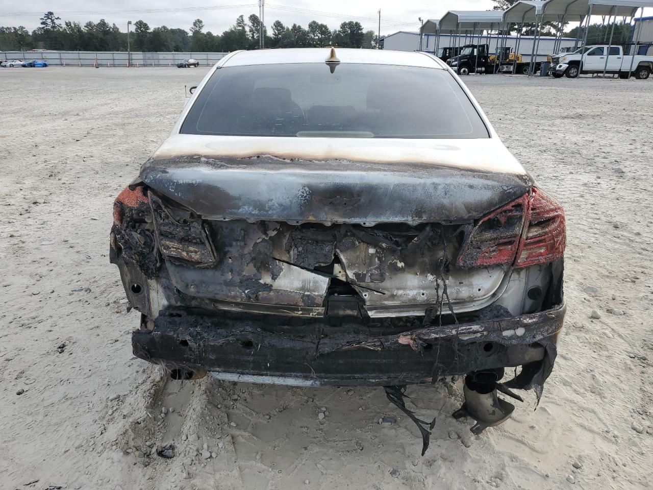 2013 Hyundai Genesis 3.8L VIN: KMHGC4DD9DU234903 Lot: 81216445