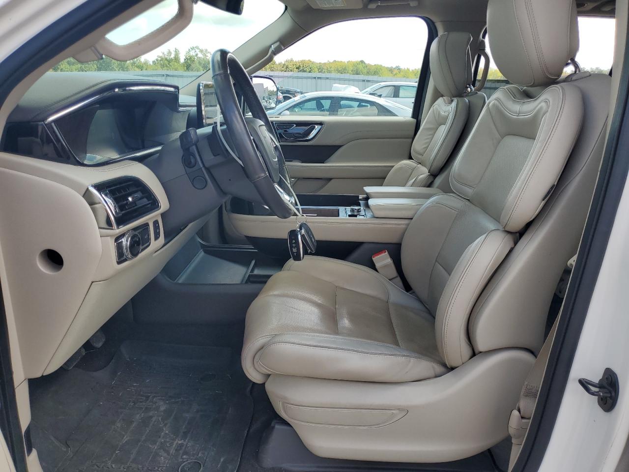2018 Lincoln Navigator Select VIN: 5LMJJ2JT6JEL20183 Lot: 81189645