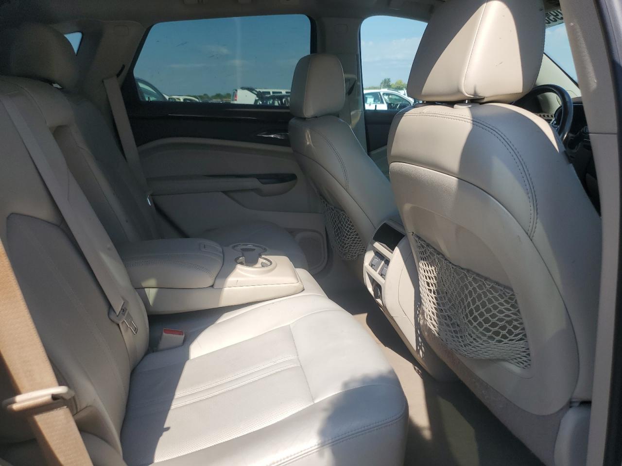 2014 Cadillac Srx Luxury Collection VIN: 3GYFNBE39ES687919 Lot: 70938345