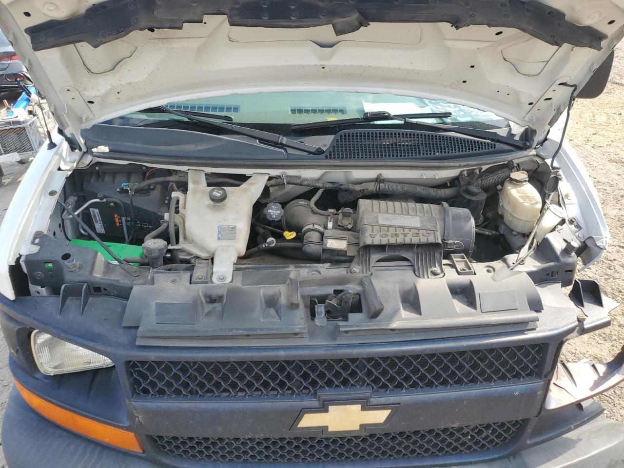 2017 Chevrolet Express G2500 VIN: 1GCWGAFGXH1203564 Lot: 81146975