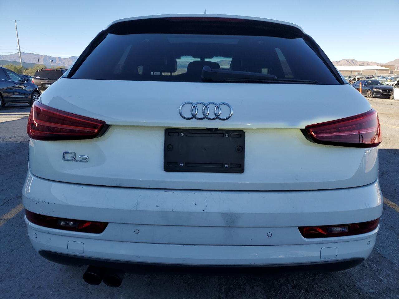 2017 Audi Q3 Premium VIN: WA1BCCFS1HR016400 Lot: 71642195