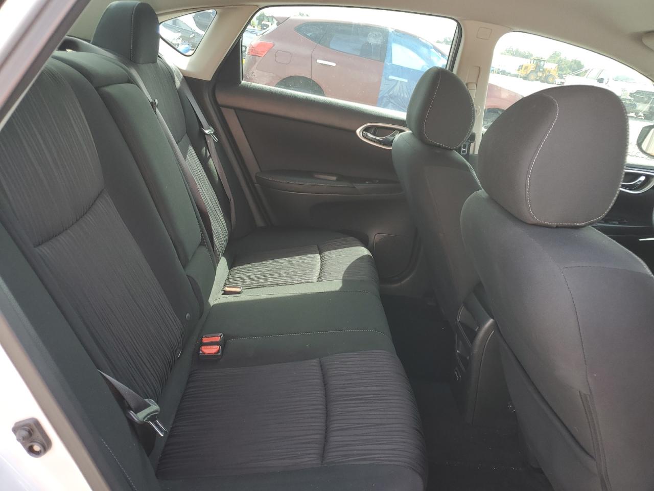 2019 Nissan Sentra VIN: 3N1AB7AP1KY425807 Lot: 80628455