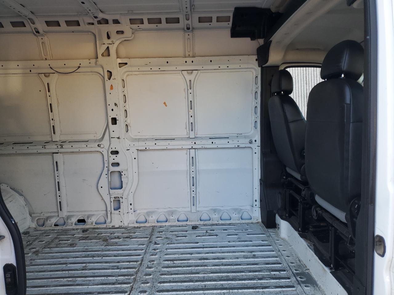 2023 Ram Promaster 2500 2500 High VIN: 3C6LRVDG4PE552861 Lot: 82064685