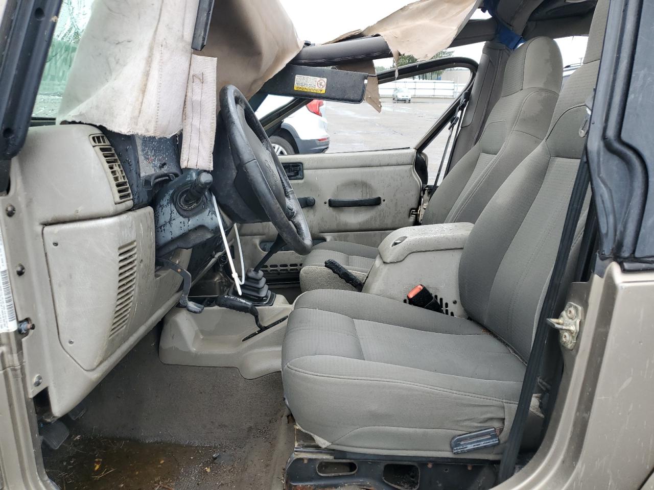 2004 Jeep Wrangler / Tj Sahara VIN: 1J4FA59S74P708990 Lot: 81752605