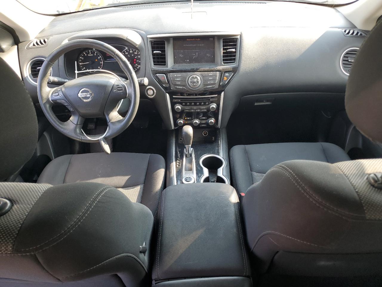2017 Nissan Pathfinder S VIN: 5N1DR2MM2HC913204 Lot: 80472595