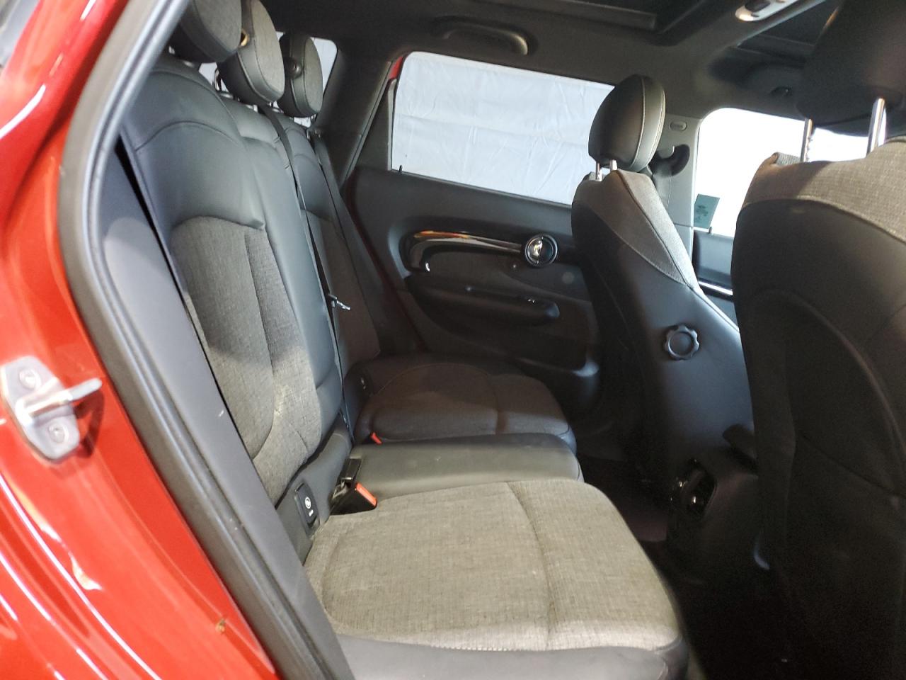 2016 Mini Cooper Clubman VIN: WMWLN5C5XG2B28666 Lot: 81569935