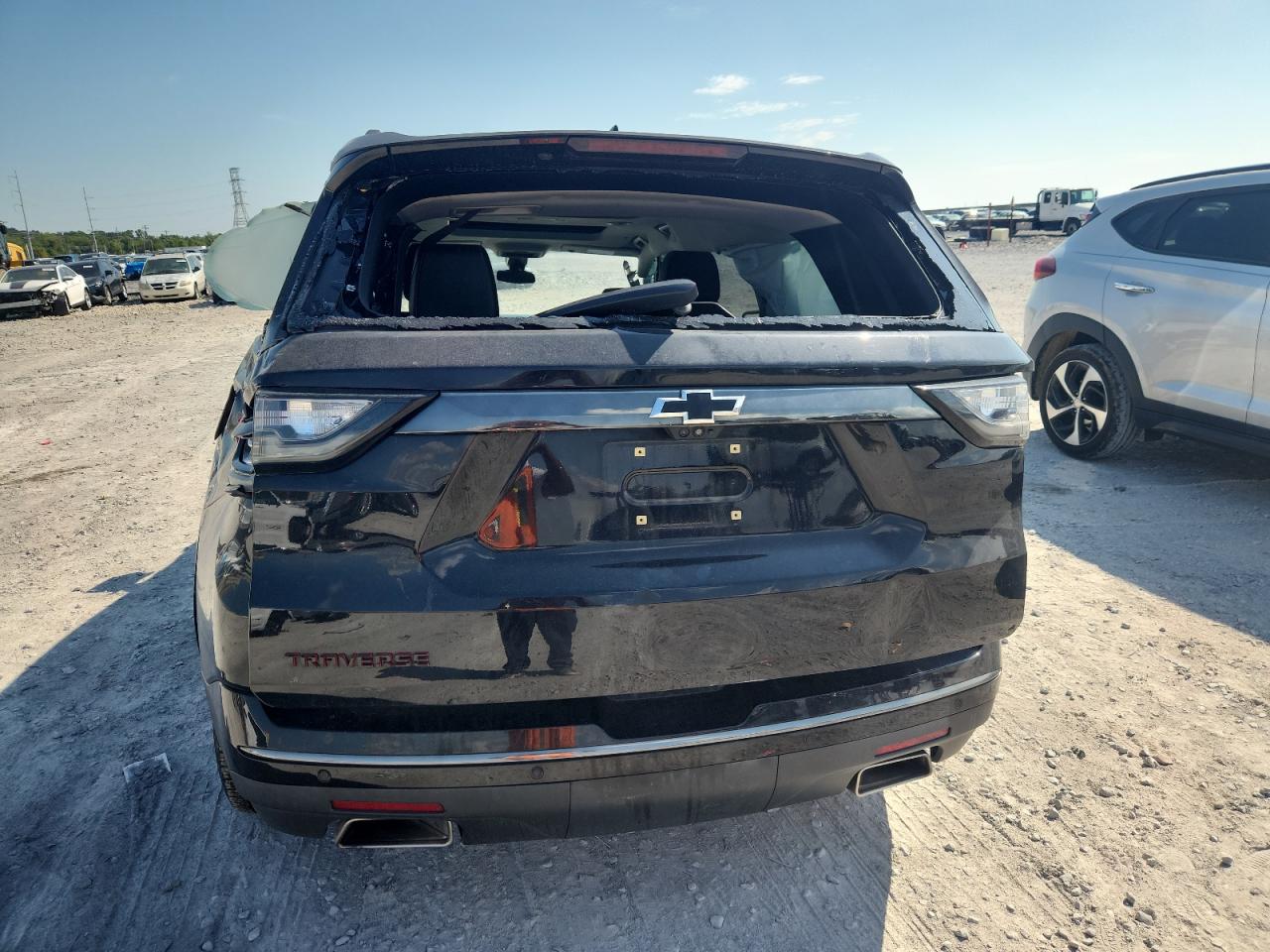 2019 Chevrolet Traverse Premier VIN: 1GNERKKW1KJ233981 Lot: 70961155