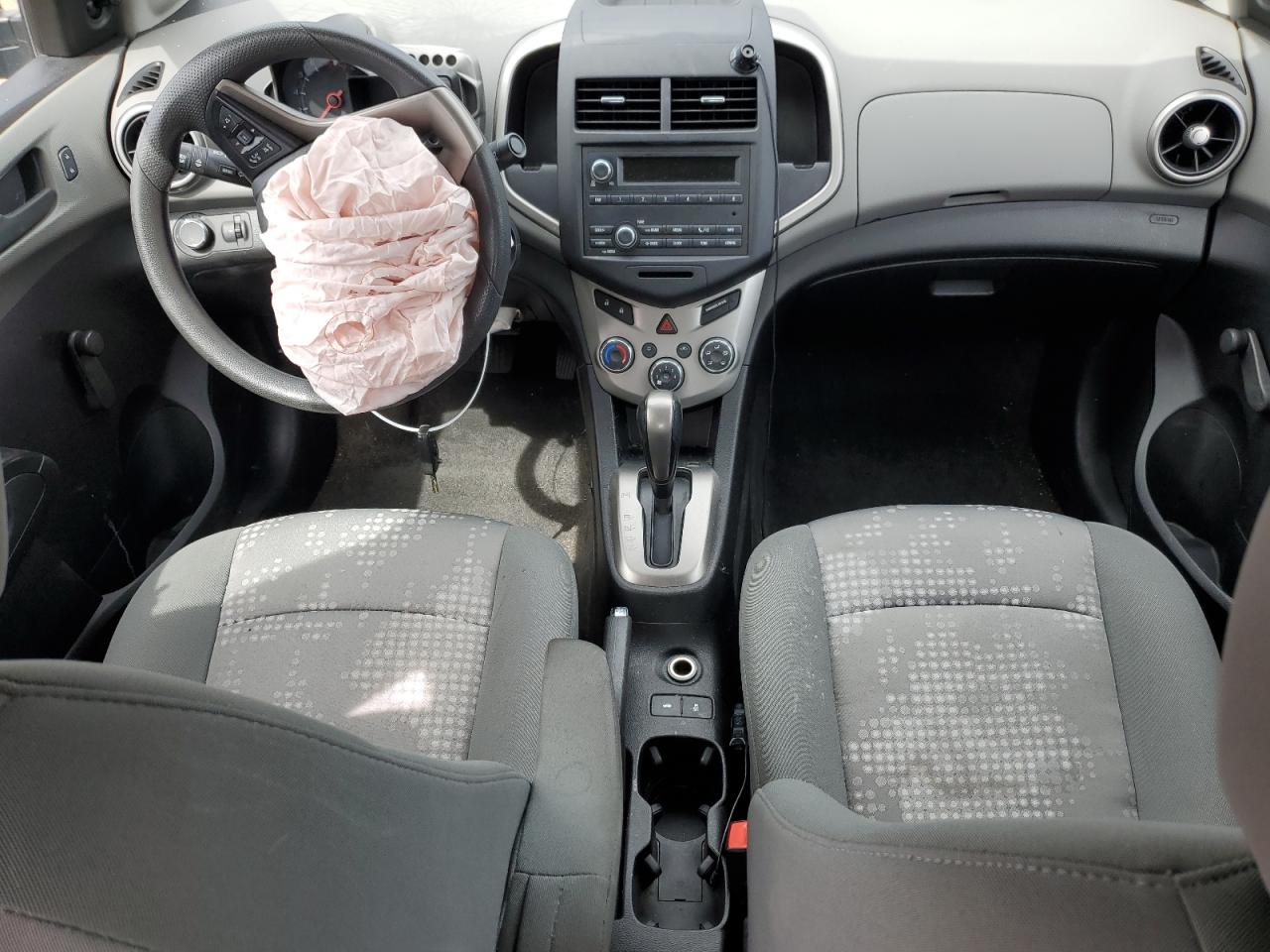 2016 Chevrolet Sonic Ls VIN: 1G1JA5SH1G4121696 Lot: 80178975