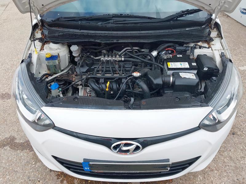 2014 HYUNDAI I20 ACTIVE 