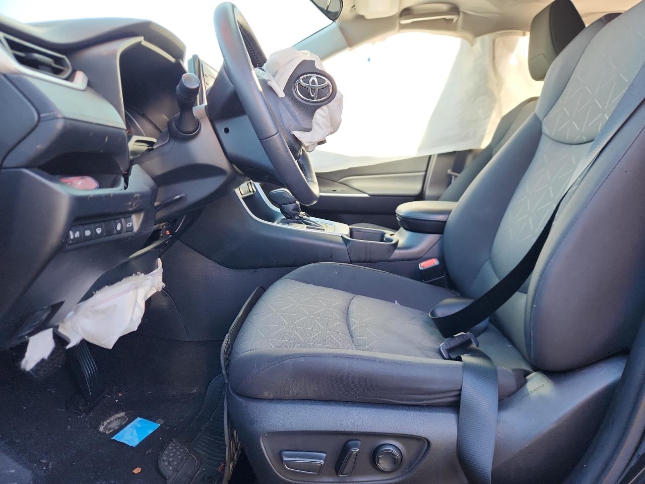 2021 Toyota Rav4 Xle VIN: 2T3P1RFV7MC178915 Lot: 71085235