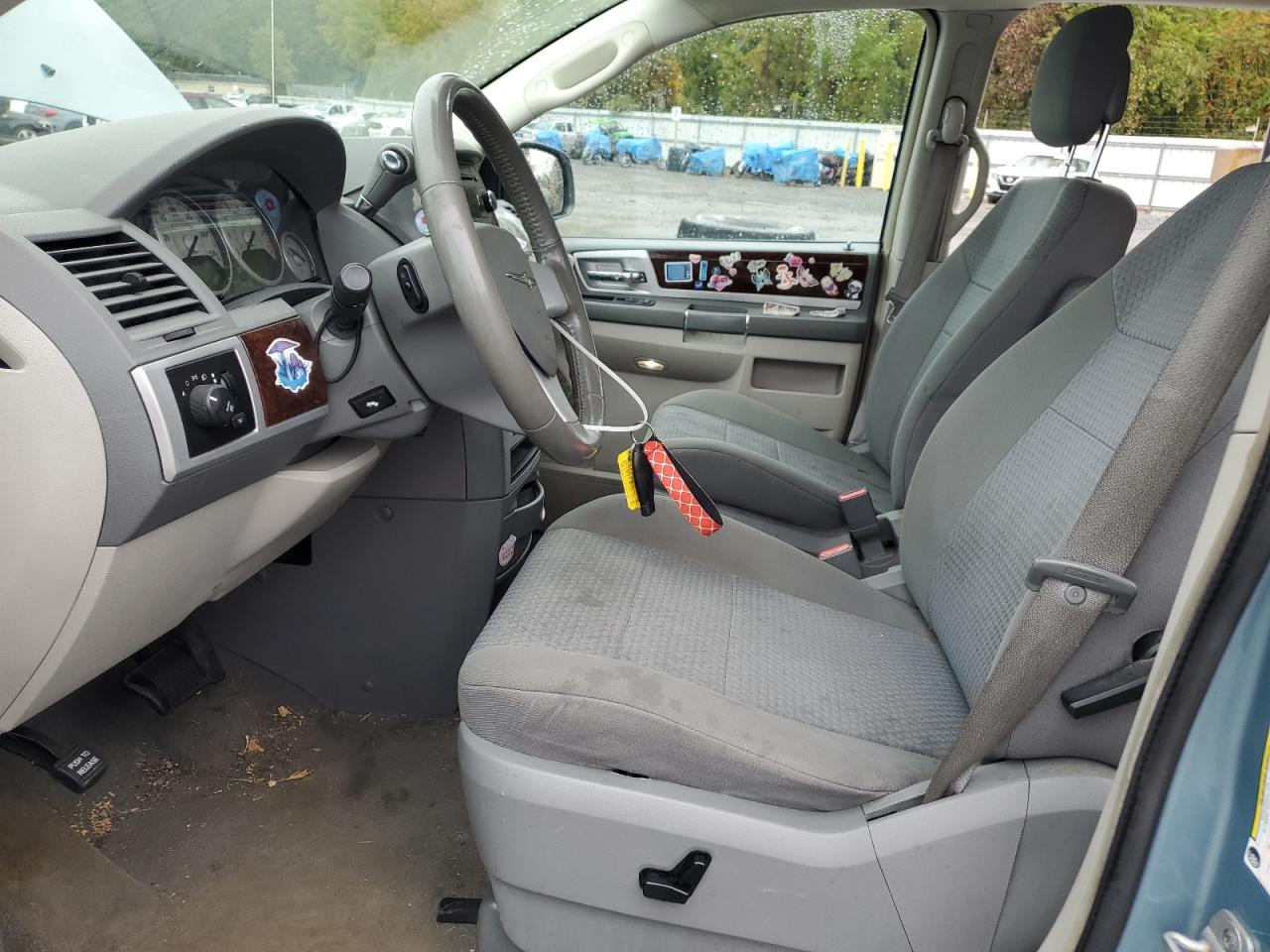 2010 Chrysler Town & Country Touring VIN: 2A4RR5D14AR467825 Lot: 80935075