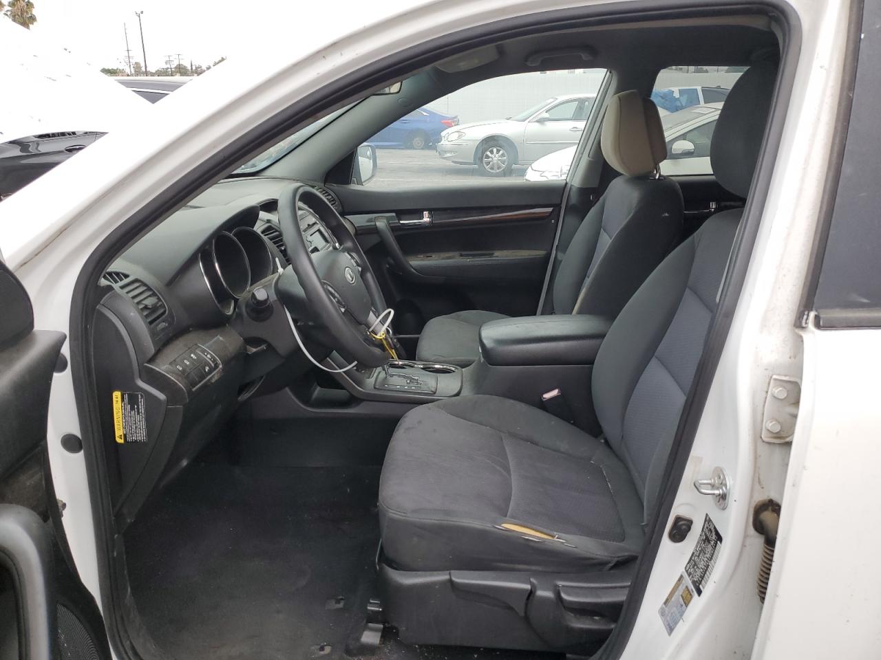 2012 Kia Sorento Base VIN: 5XYKT4A15CG296162 Lot: 83857865