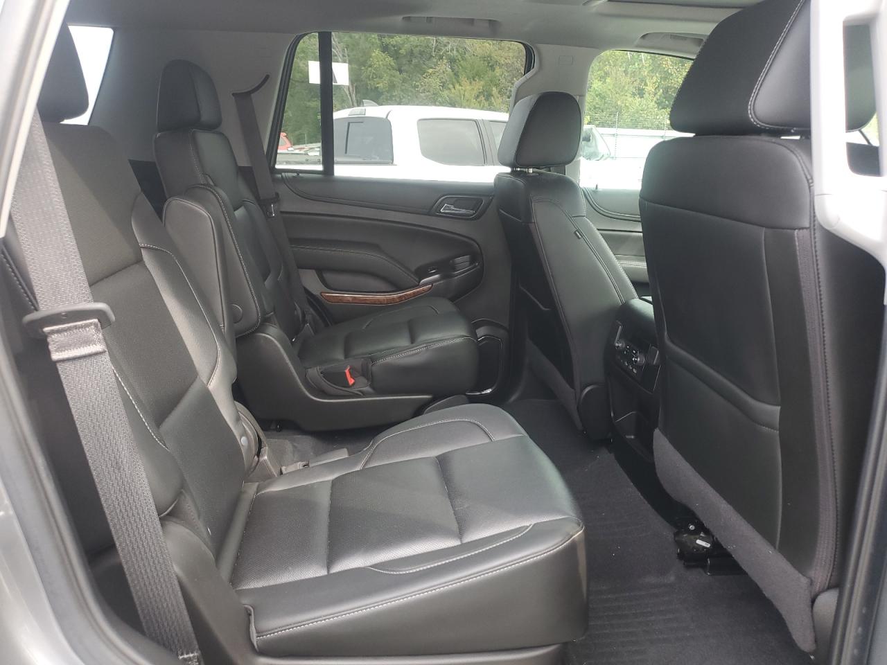 2020 Chevrolet Tahoe K1500 Premier VIN: 1GNSKCKC2LR298926 Lot: 72059995