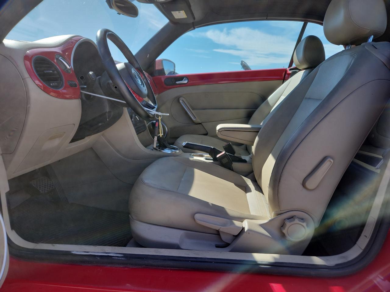 2014 Volkswagen Beetle VIN: 3VW5L7AT9EM804409 Lot: 80384665