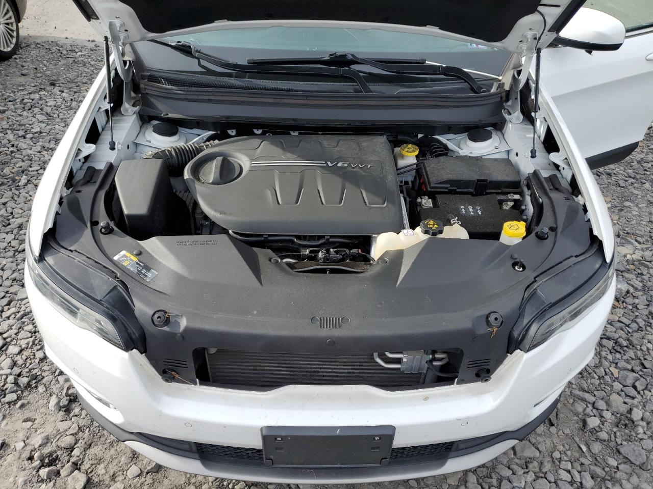 2021 Jeep Cherokee Limited VIN: 1C4PJMDX7MD117955 Lot: 83825225