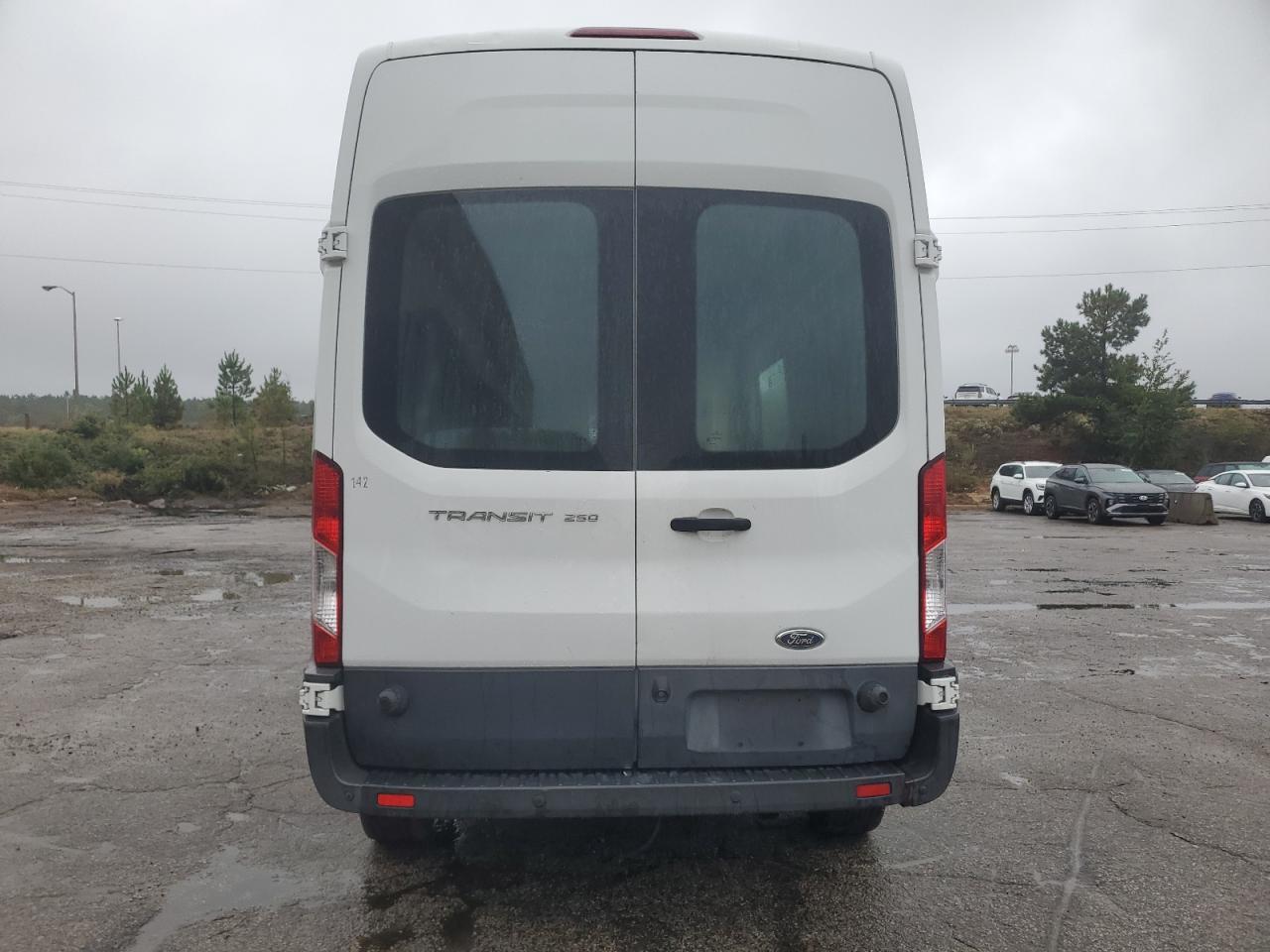 2015 Ford Transit T-250 VIN: 1FTNR2XM3FKA42756 Lot: 84300175