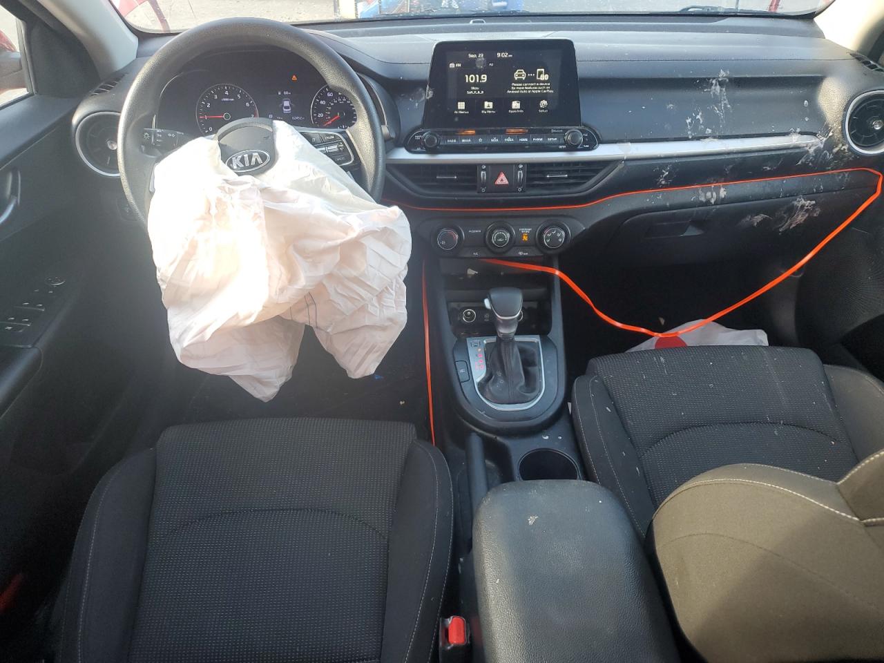 2020 Kia Forte Fe VIN: 3KPF24AD4LE170855 Lot: 81560695