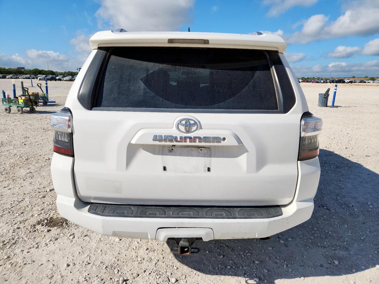 2016 Toyota 4Runner Sr5 VIN: JTEZU5JR2G5118209 Lot: 81738265