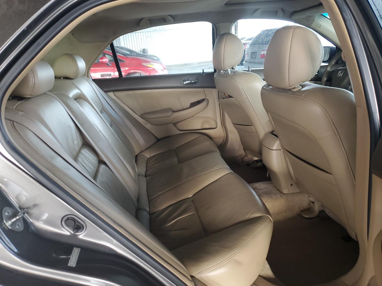 2006 Honda Accord VIN: 1HGCM56726A094177 Lot: 81800405