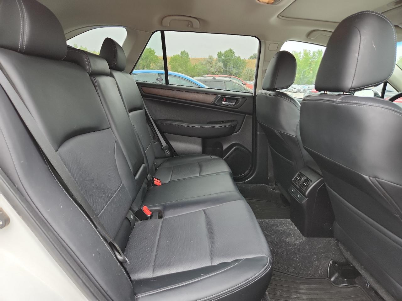 2017 Subaru Outback 2.5I Limited VIN: 4S4BSANC7H3311507 Lot: 71852735