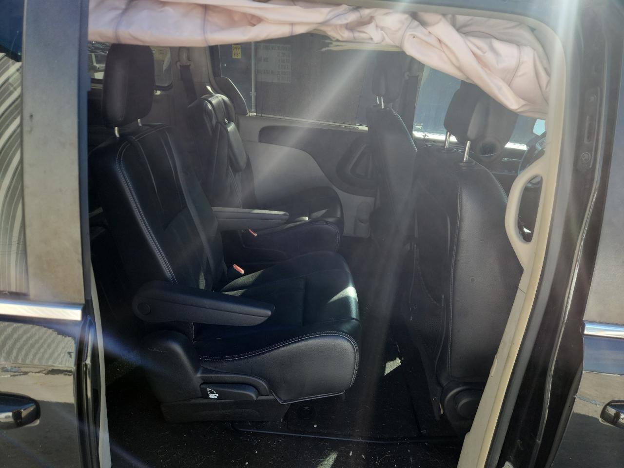 2014 Chrysler Town & Country Touring VIN: 2C4RC1BG7ER339284 Lot: 81719165