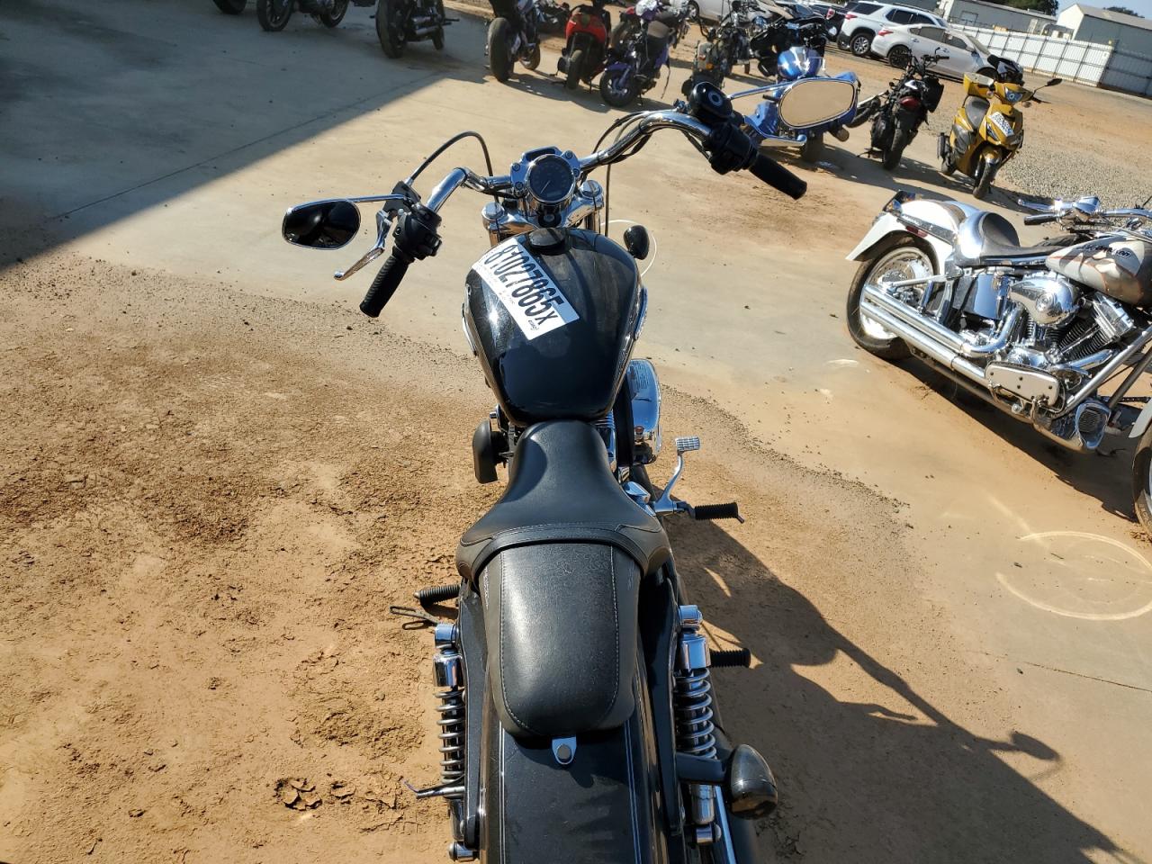 2011 Harley-Davidson Xlh1200 C VIN: 1HD1CT327BC419070 Lot: 81027865