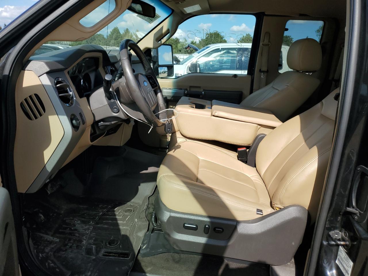 2015 Ford F350 Super Duty VIN: 1FT8X3B68FED37335 Lot: 83971955