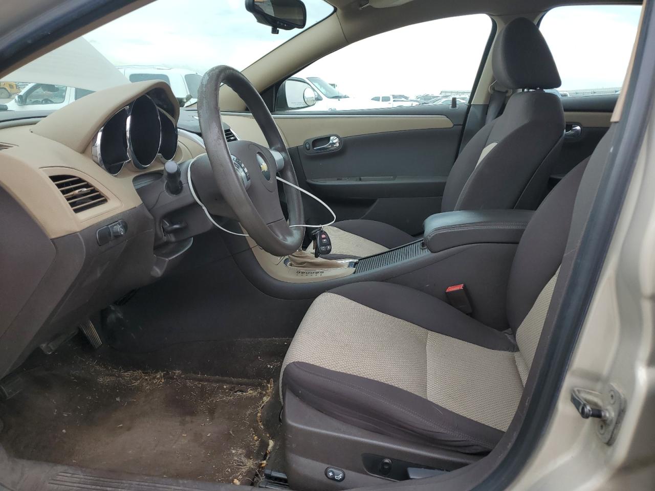 2010 Chevrolet Malibu Ls VIN: 1G1ZB5EB1AF102522 Lot: 81740685