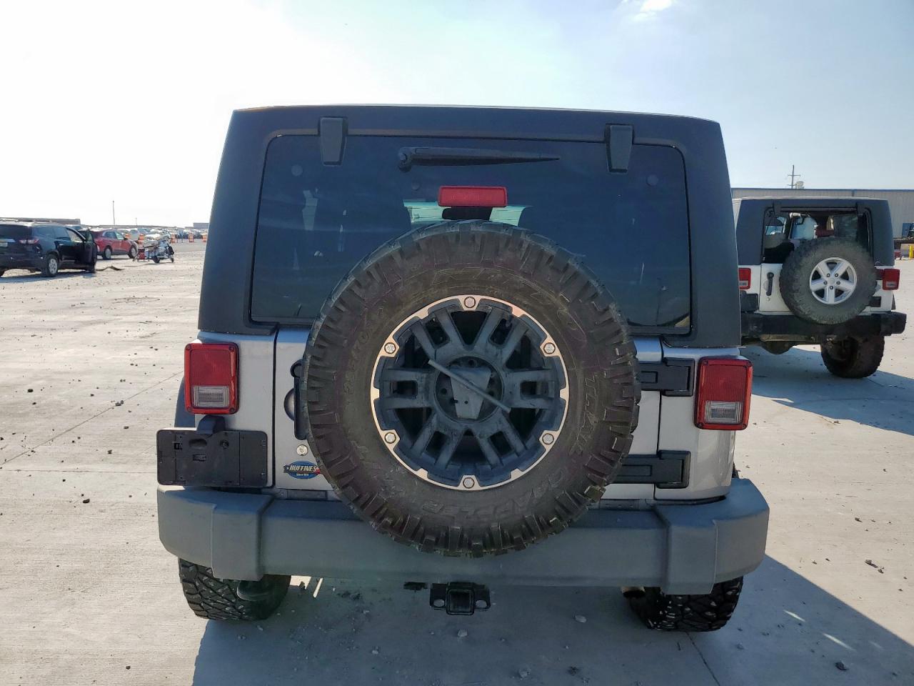 2013 Jeep Wrangler Unlimited Sport VIN: 1C4HJWDG7DL690781 Lot: 80717565