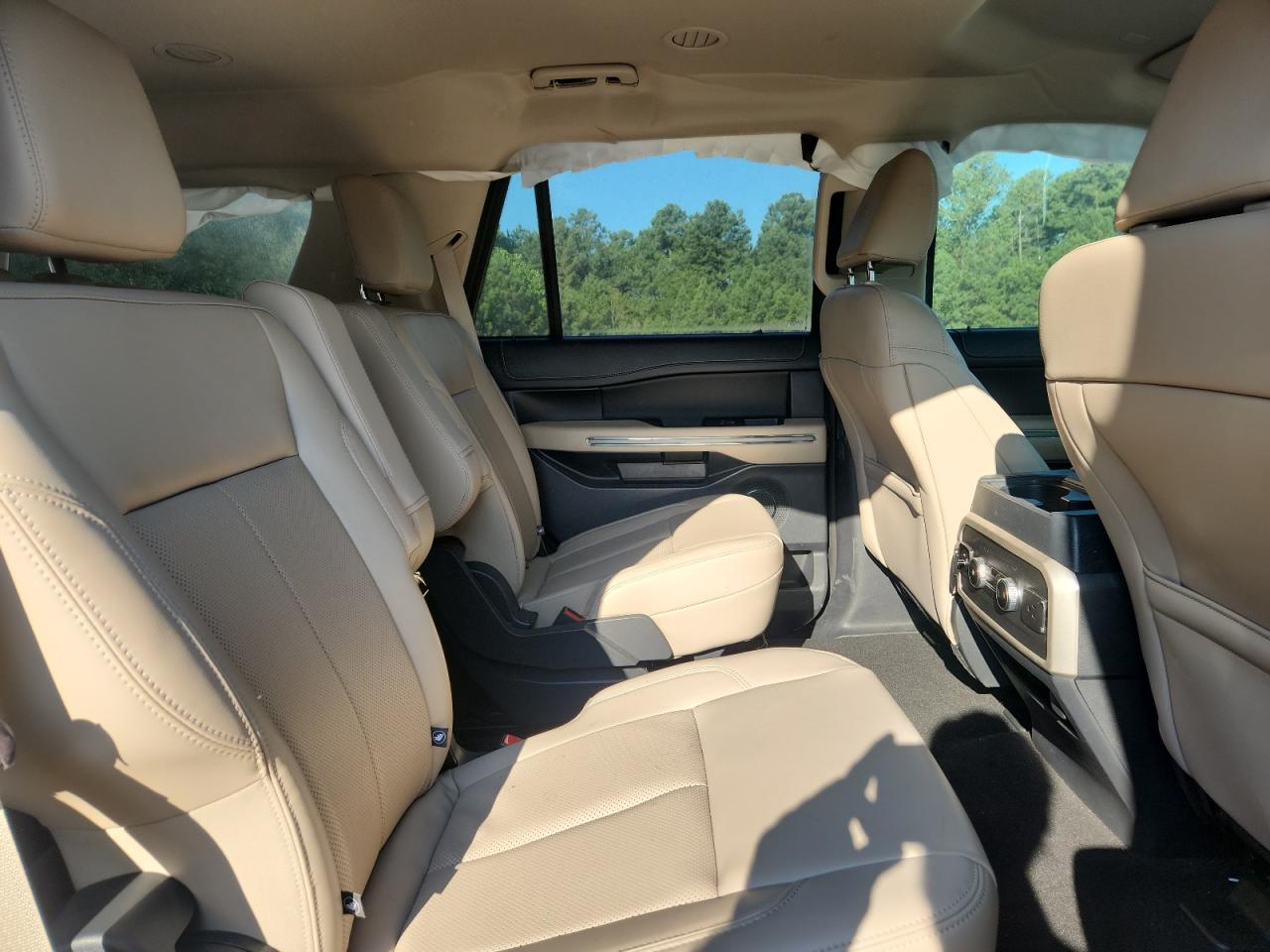 2023 Ford Expedition Xlt VIN: 1FMJU1H88PEA62070 Lot: 80330675