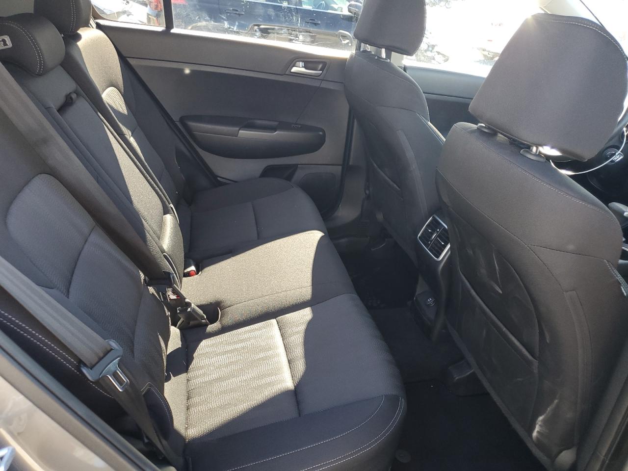 2019 Kia Sportage Lx VIN: KNDPMCACXK7493872 Lot: 83791175