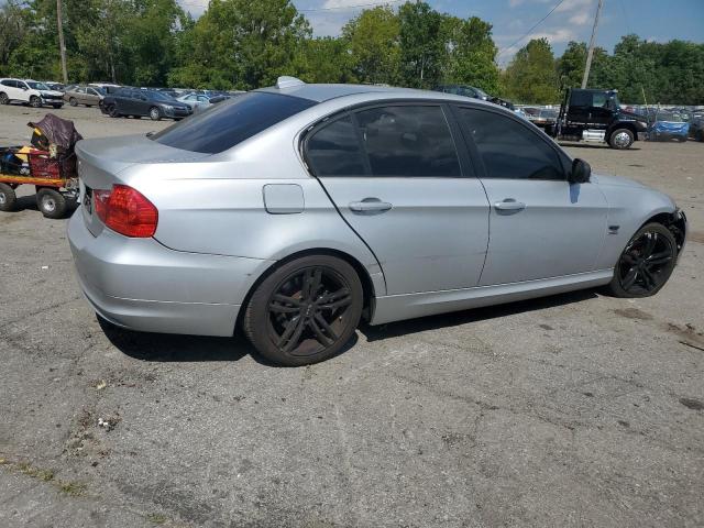 Седаны BMW 3 SERIES 2022 Серебристый